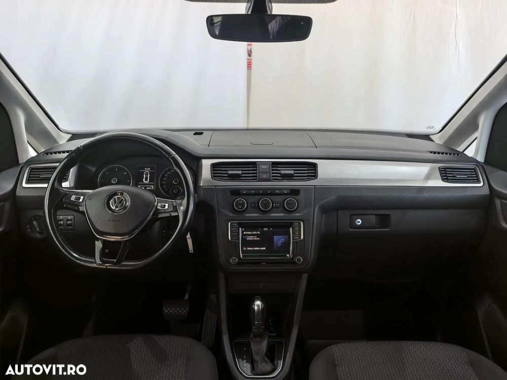 Volkswagen Caddy 2.0 TDI DSG - 11
