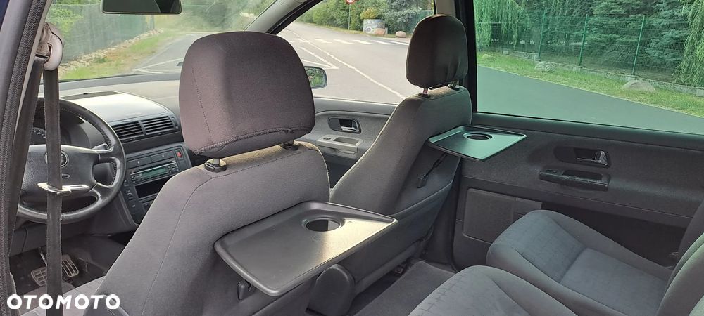 Seat Alhambra 2.0 Reference - 27