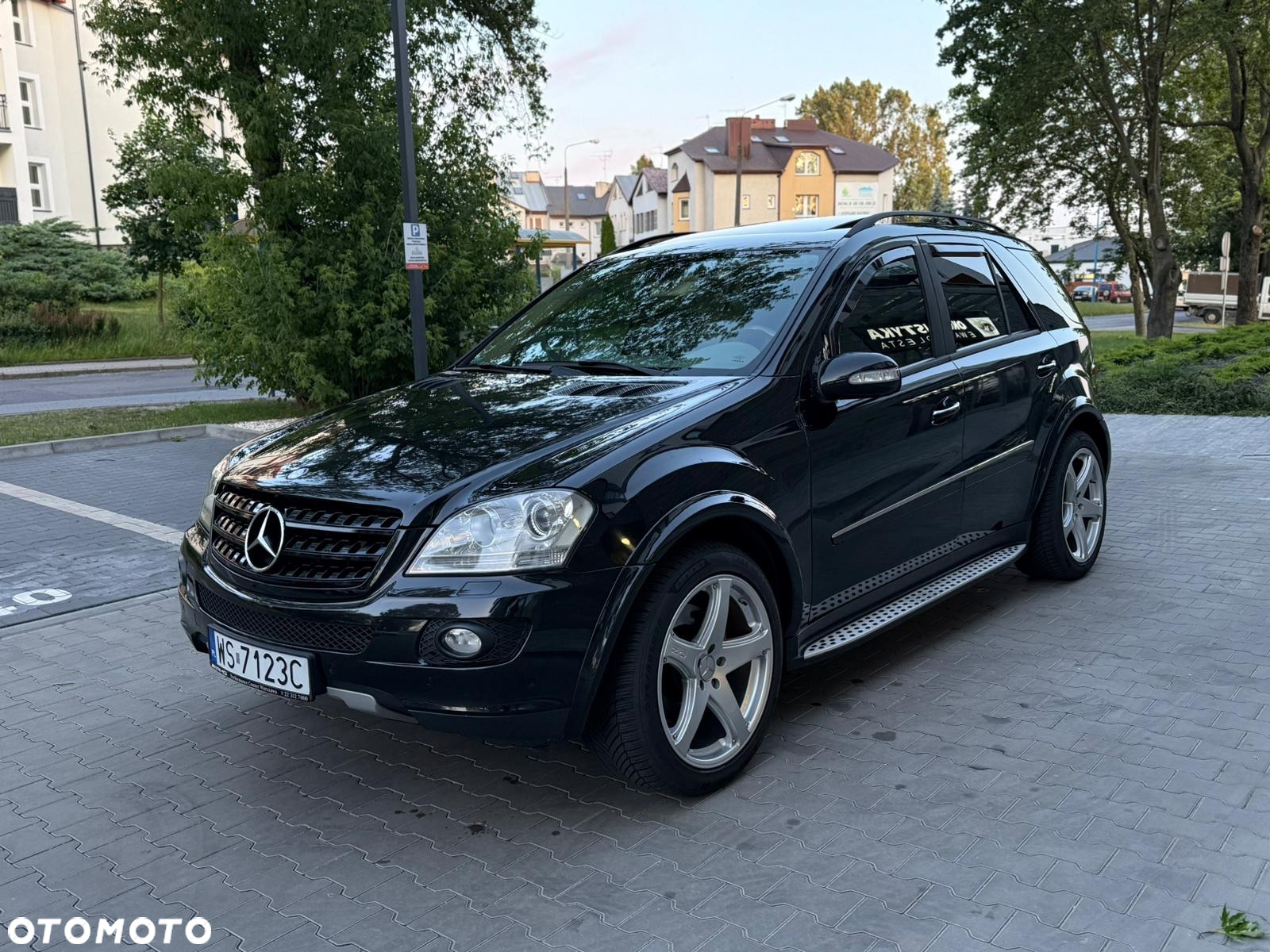 Mercedes-Benz ML 500 4-Matic - 7