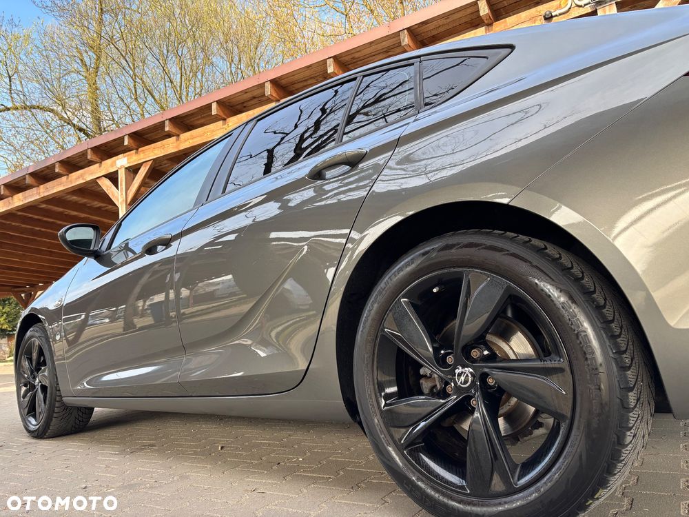 Opel Insignia 1.6 (118g) Business Innovation - 11