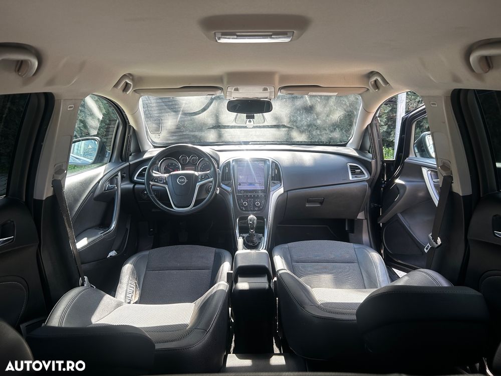 Opel Astra 1.7 CDTI Cosmo - 5