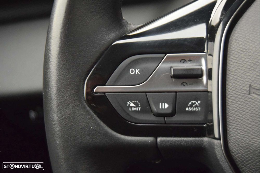 Peugeot 308 1.2 PureTech Active Pack - 24