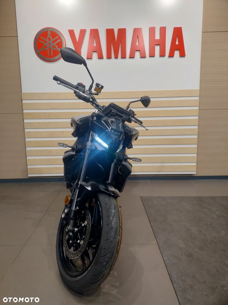 Yamaha MT - 2