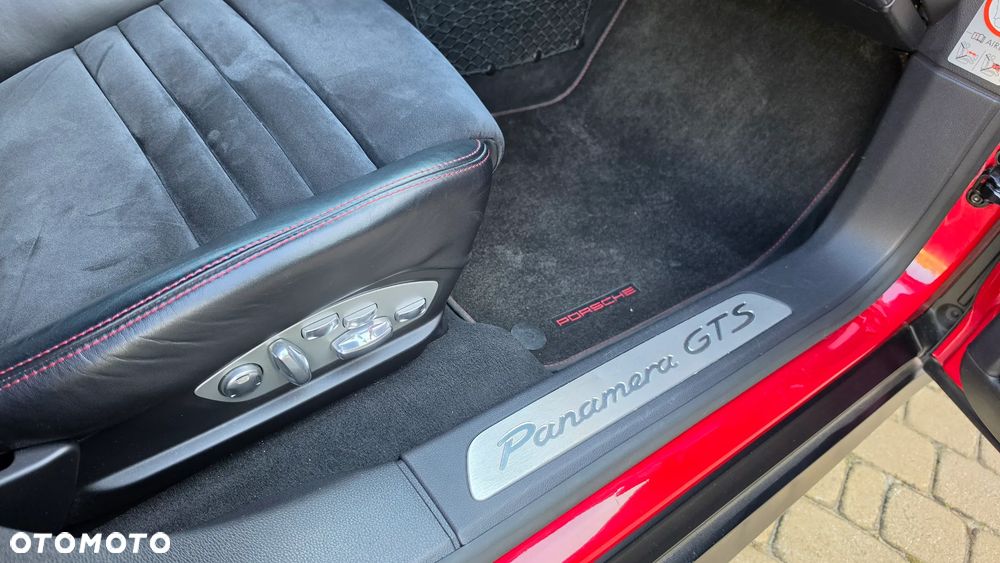 Porsche Panamera GTS - 26
