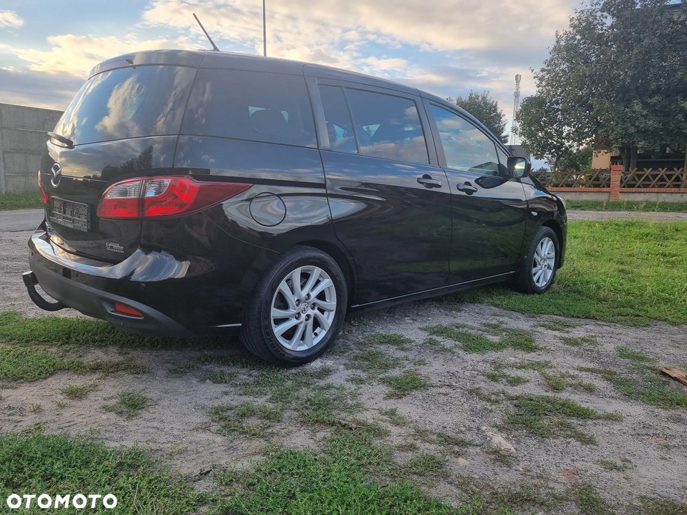 Mazda 5 - 6