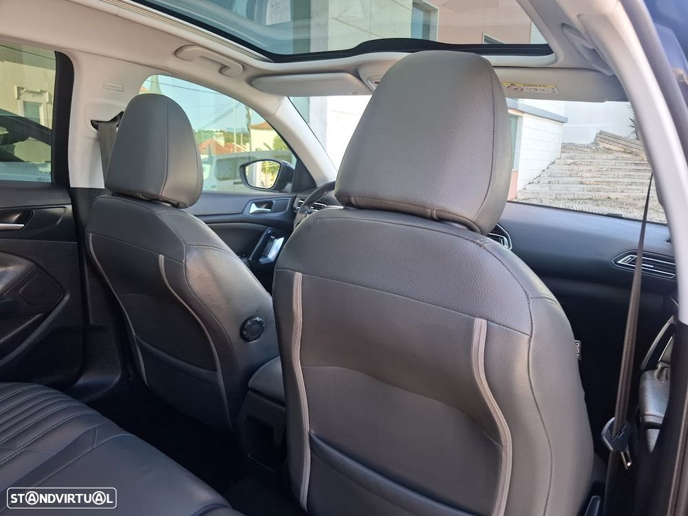 Peugeot 308 SW BlueHDi 120 Stop & Start Allure - 37