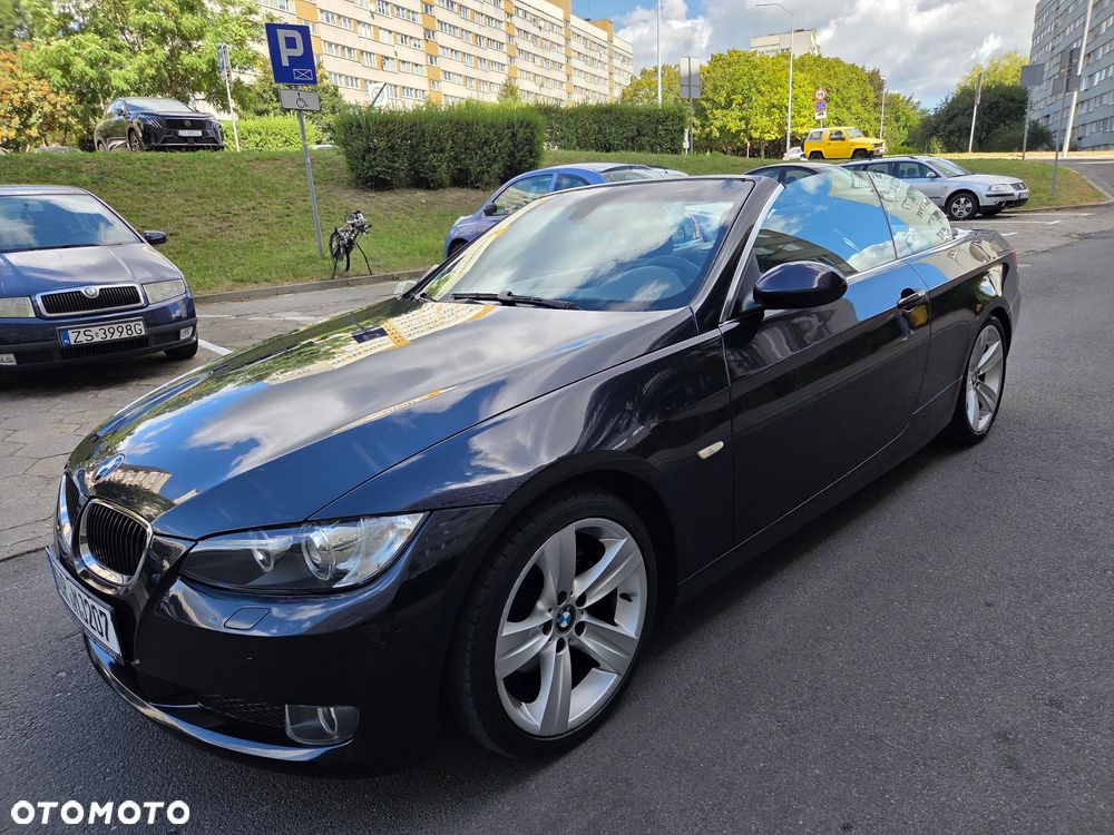 BMW Seria 3 320i Cabrio - 3