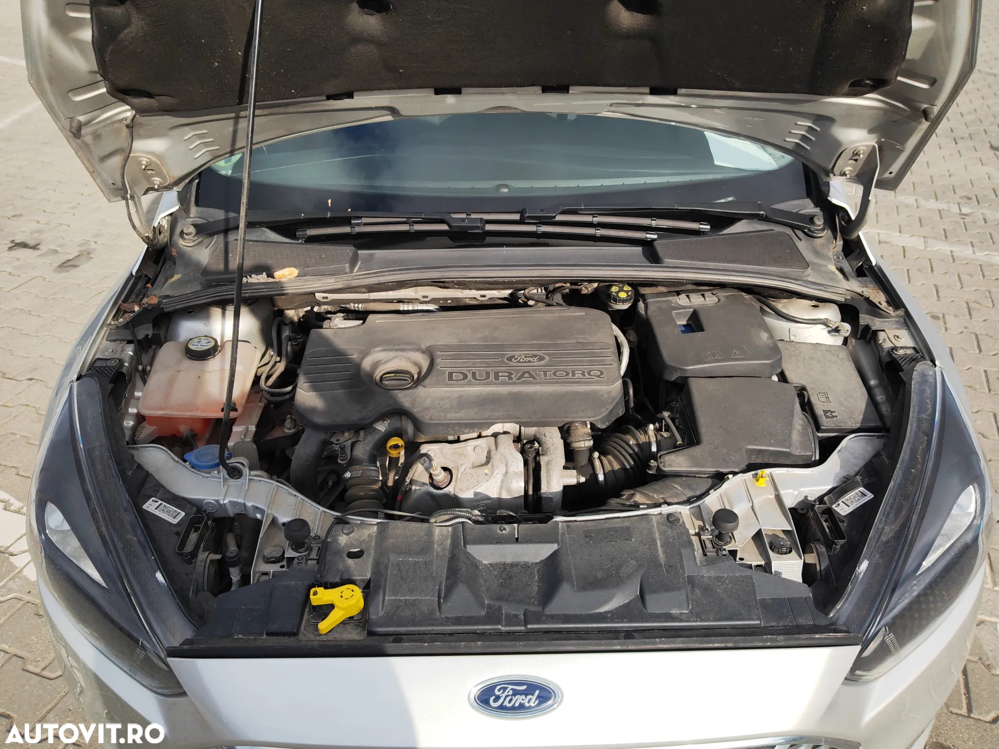 Ford Focus 1.5 EcoBlue Start-Stopp-System TITANIUM - 11