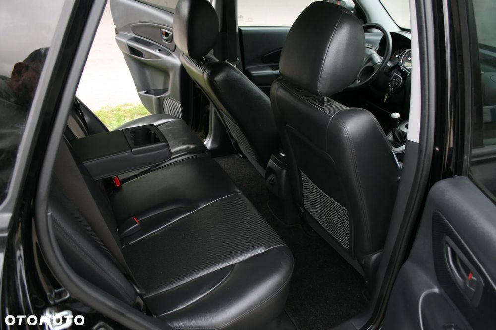Hyundai Tucson 2.0 Comfort 2WD - 11