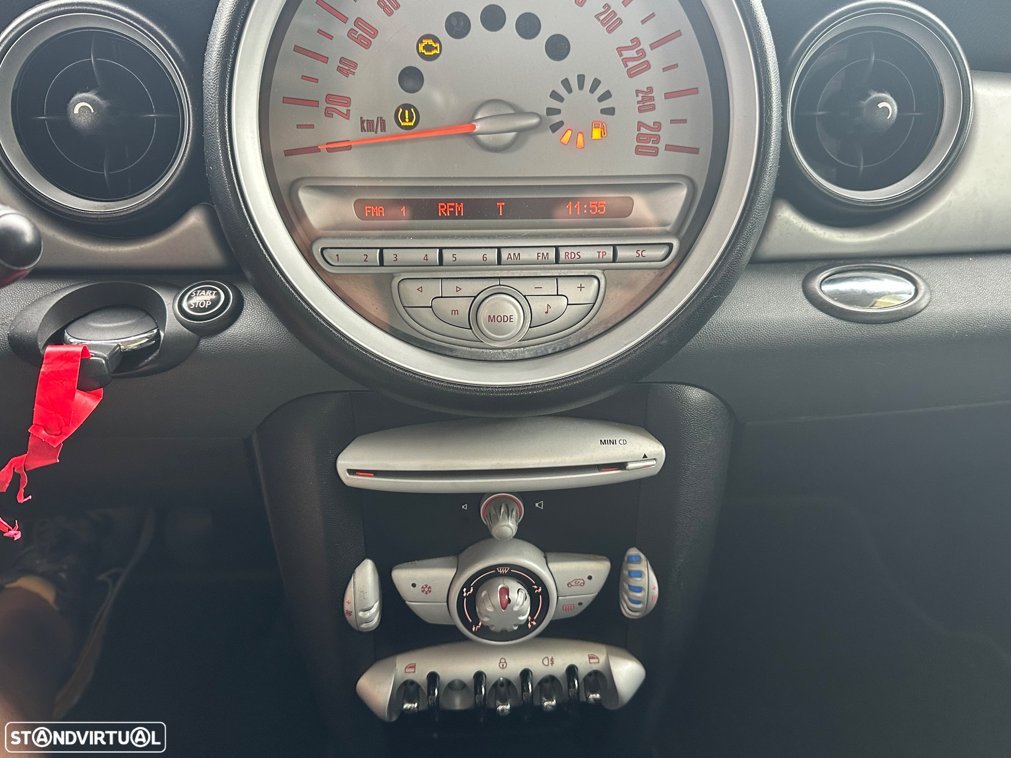 MINI 3 Portas Cooper D - 14