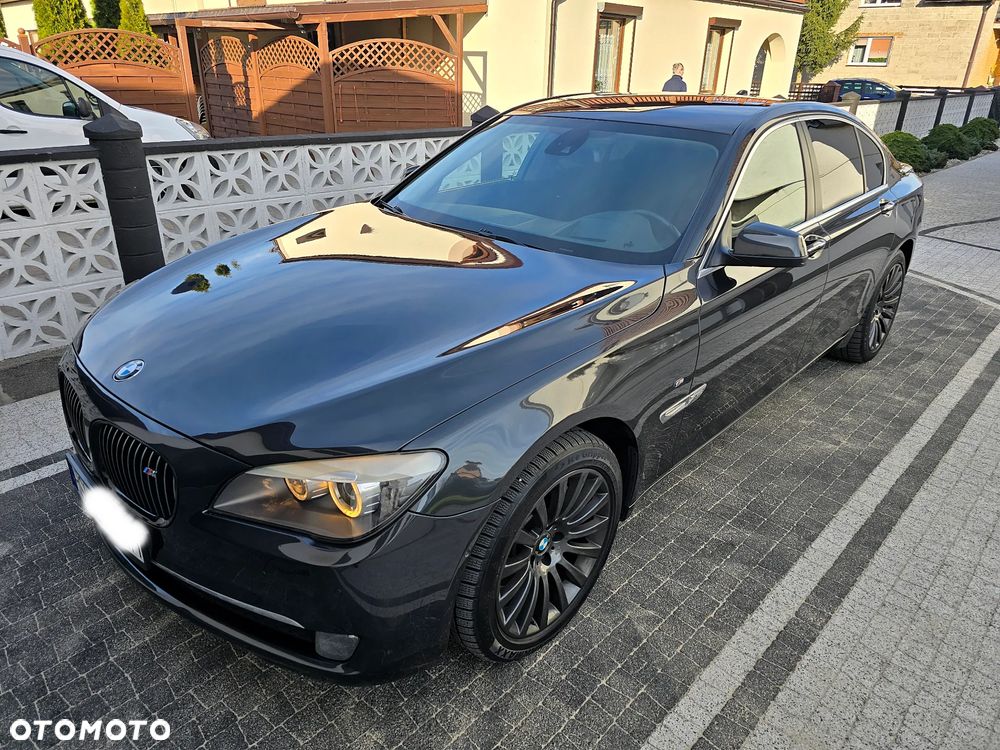 BMW Seria 7 740d xDrive - 26