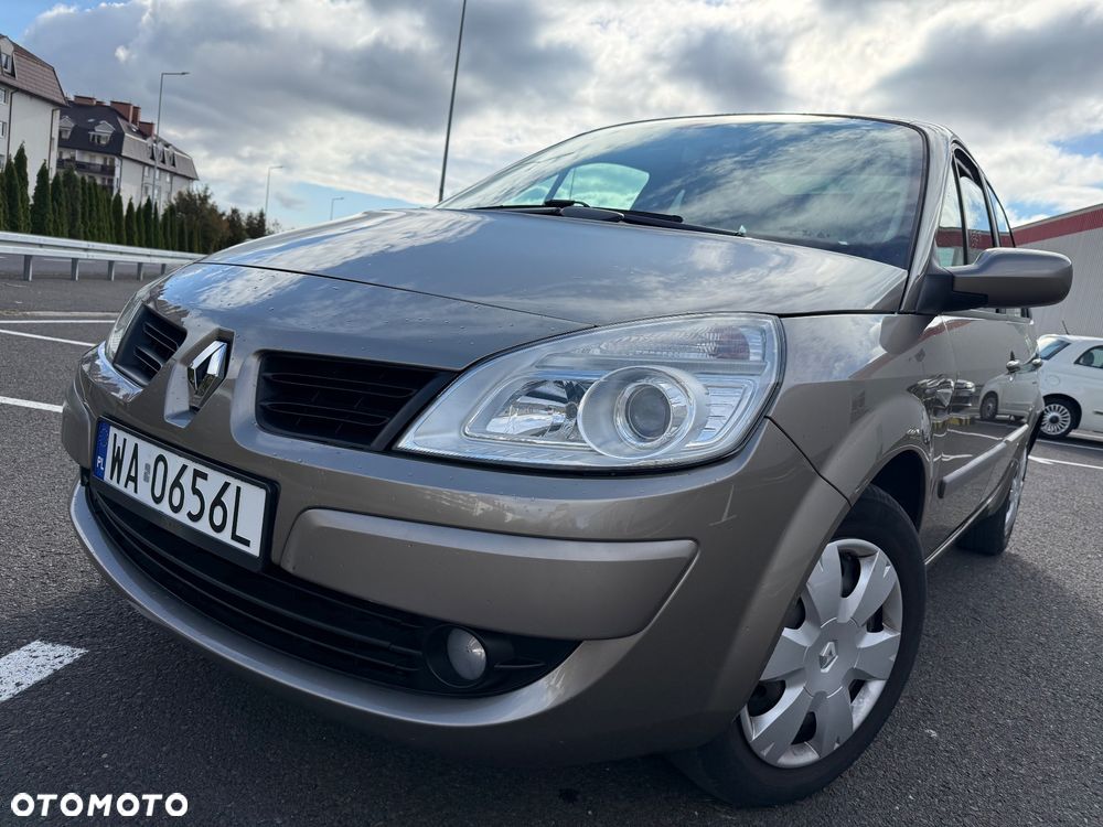 Renault Scenic 2.0 16V Privilege - 4