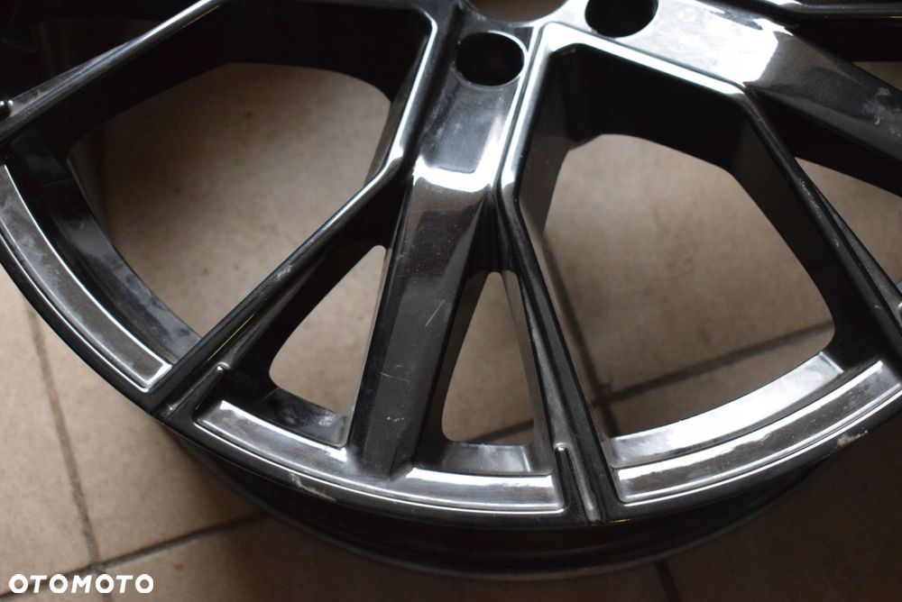 Felga aluminiowa GMP 9Jx20 5x112 ET20 - 6