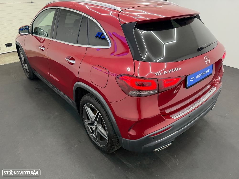 Mercedes-Benz GLA 250 e 8G-DCT AMG Line - 10