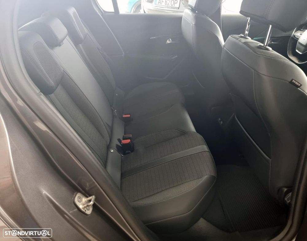 Peugeot 208 1.2 PureTech Allure Pack EAT8 - 46