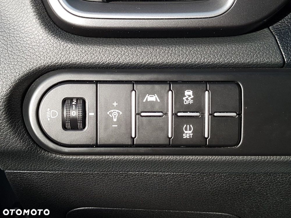 Kia XCeed 1.5 T-GDI M DCT - 17