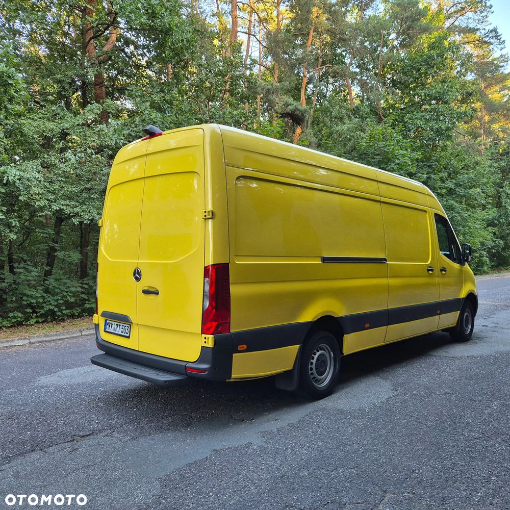Mercedes-Benz Sprinter - 5