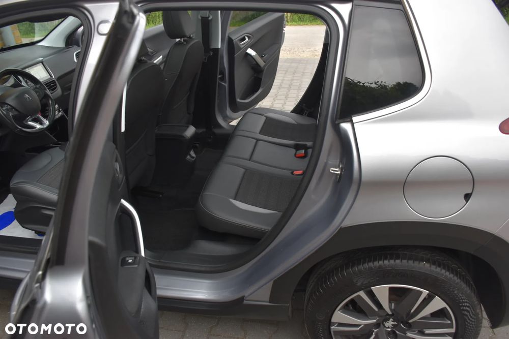 Peugeot 2008 PureTech 110 Stop&Start Crossway - 15