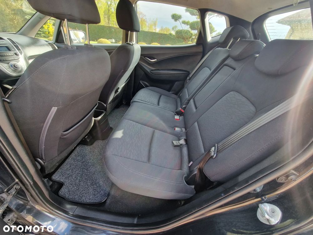 Hyundai ix20 1.4 CRDi blue Comfort - 17