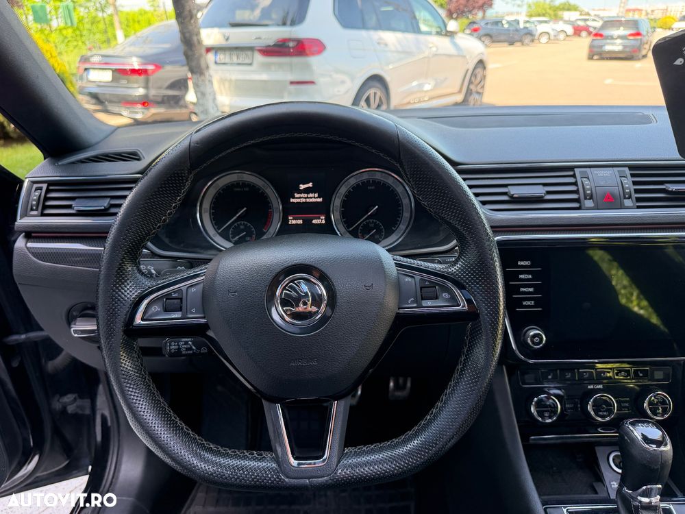 Skoda Superb 2.0 TDI DSG Sportline - 12