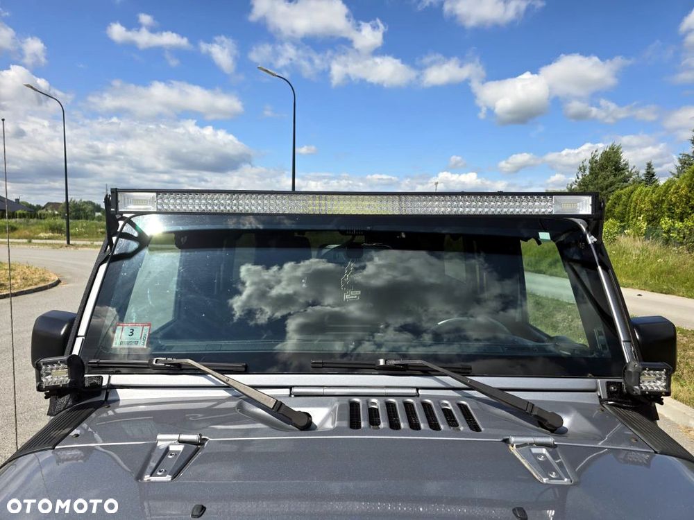 Jeep Wrangler 3.6 Unlim Sahara - 33