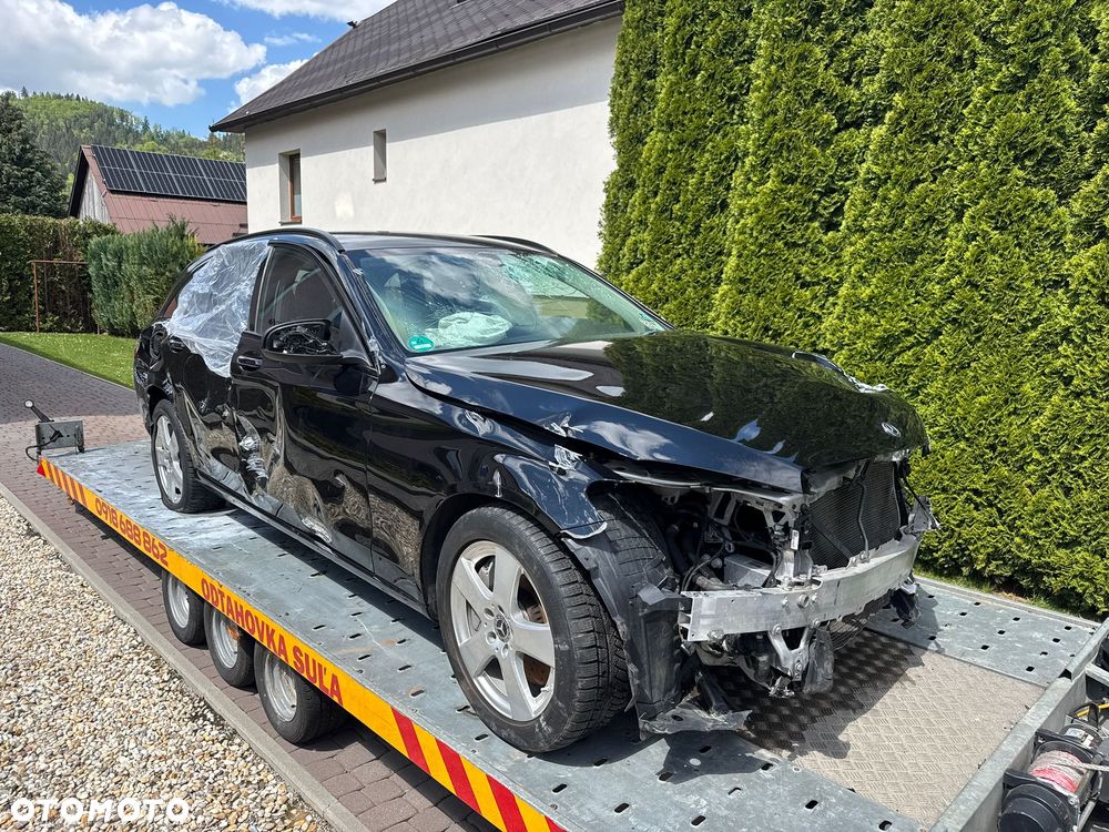 Mercedes-Benz Klasa C 400 4Matic 9G-TRONIC Edition - 1