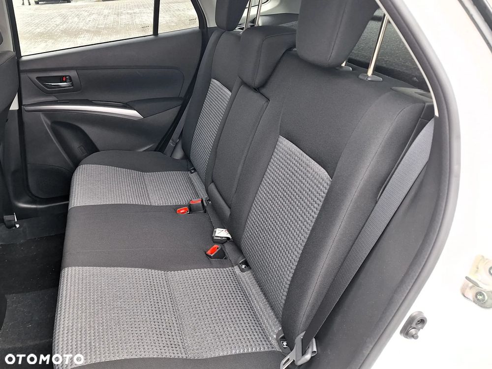 Suzuki SX4 S-Cross - 22