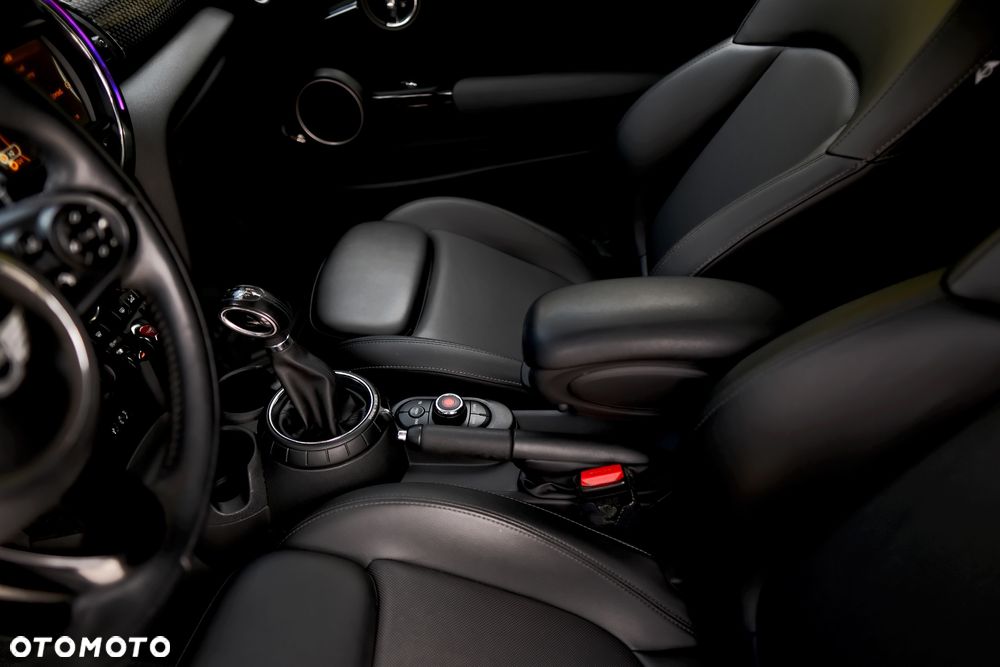 MINI Cooper S - 24