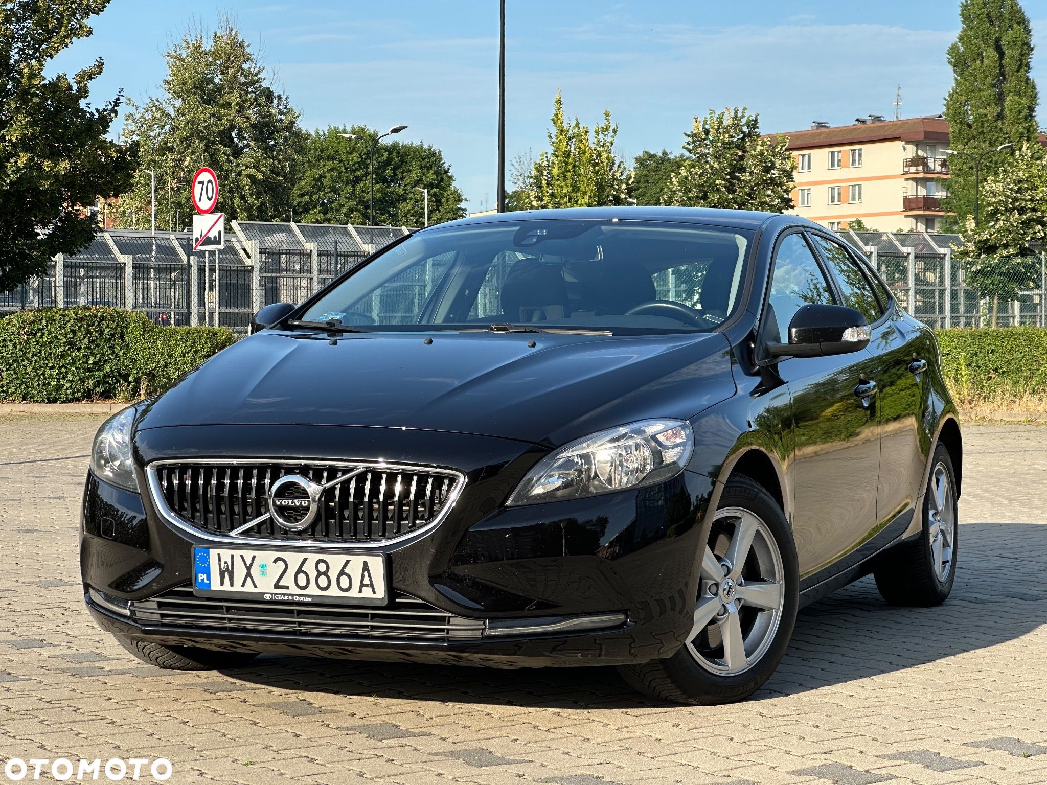 Volvo V40 T3 Drive-E Kinetic - 1