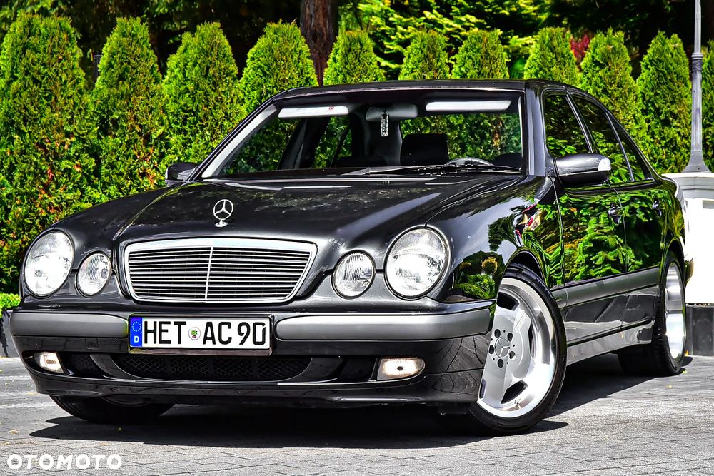 Mercedes-Benz Klasa E - 1