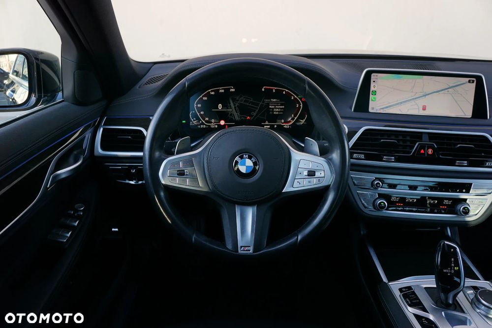 BMW Seria 7 730d xDrive - 23