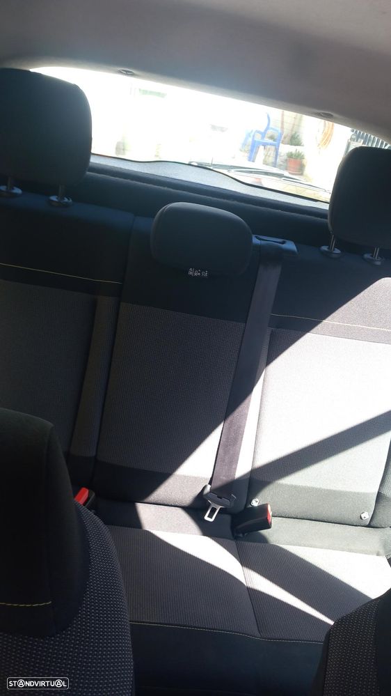 Citroën C3 1.2 PureTech Feel - 7