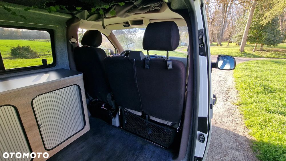 Volkswagen Transporter - 23