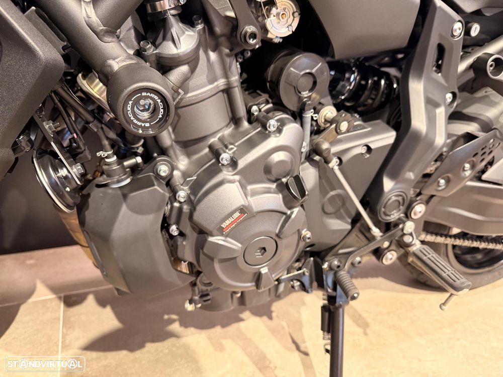 Yamaha MT-07 - 5