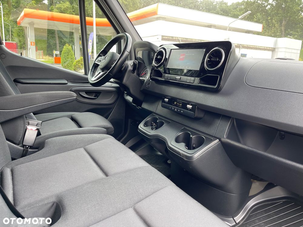 Mercedes-Benz Sprinter Automat 170 KM - 11