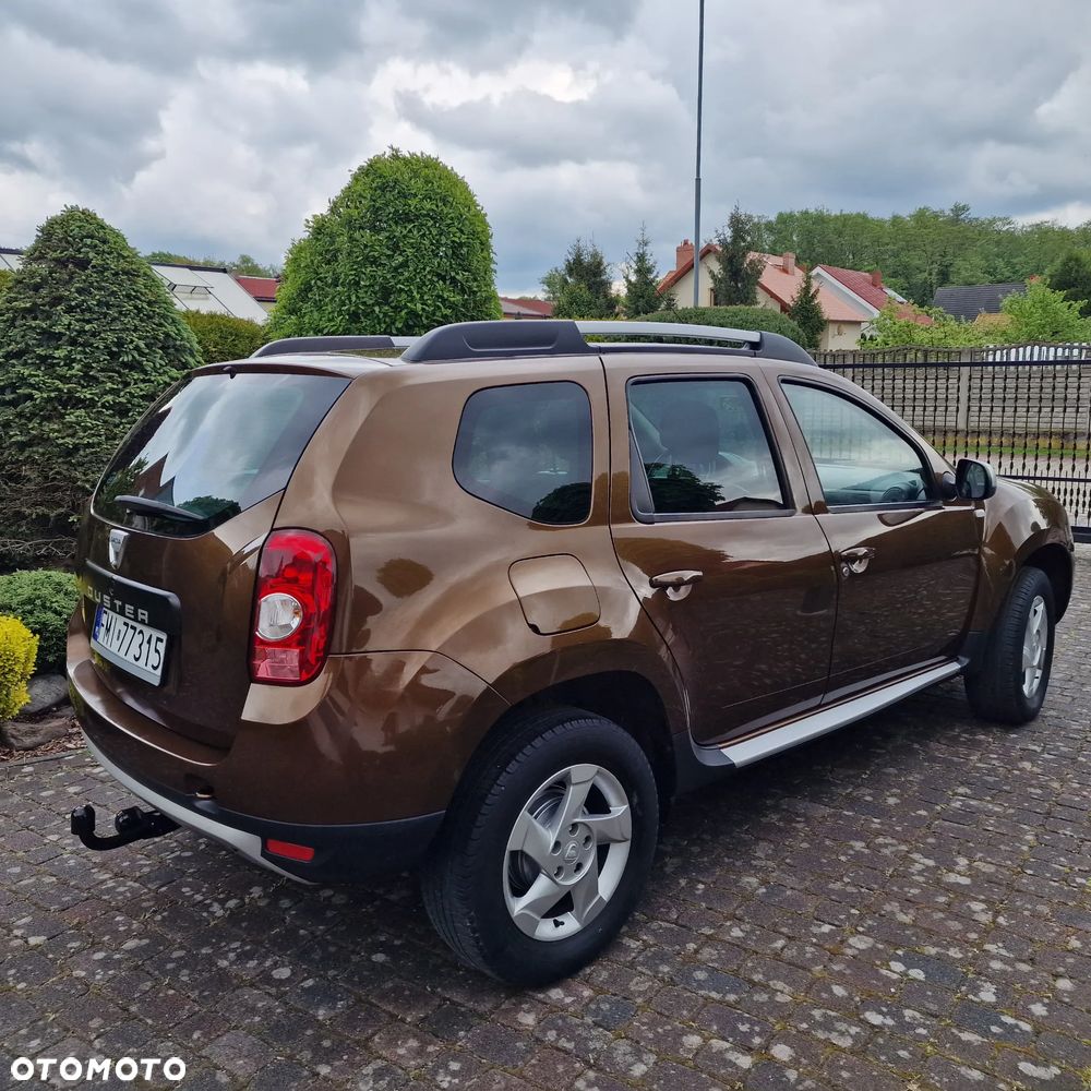 Dacia Duster 1.6 16V 4x2 Prestige - 4
