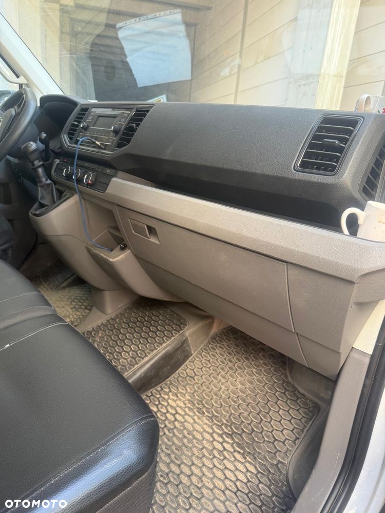 Volkswagen CRAFTER - 2