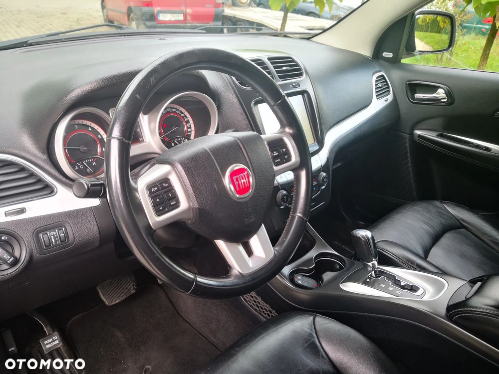 Fiat Freemont 2.0 Multijet 16V DPF Automatik Allrad Lounge - 9