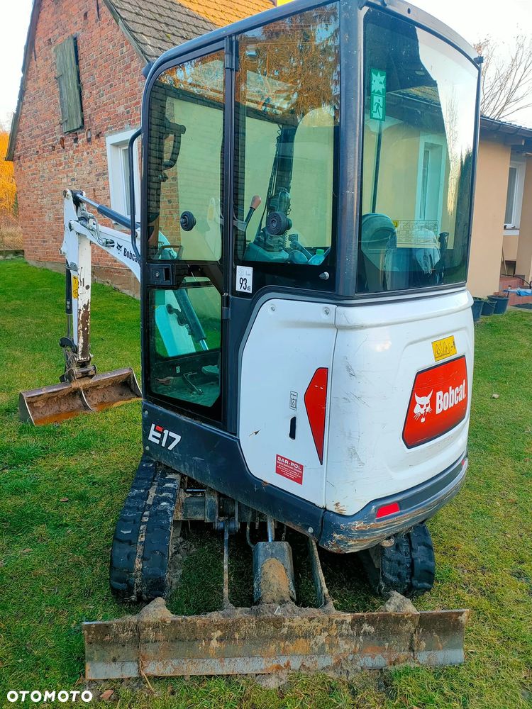 Bobcat E17 - 4