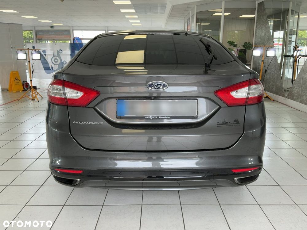 Ford Mondeo 2.0 TDCi Titanium PowerShift - 5