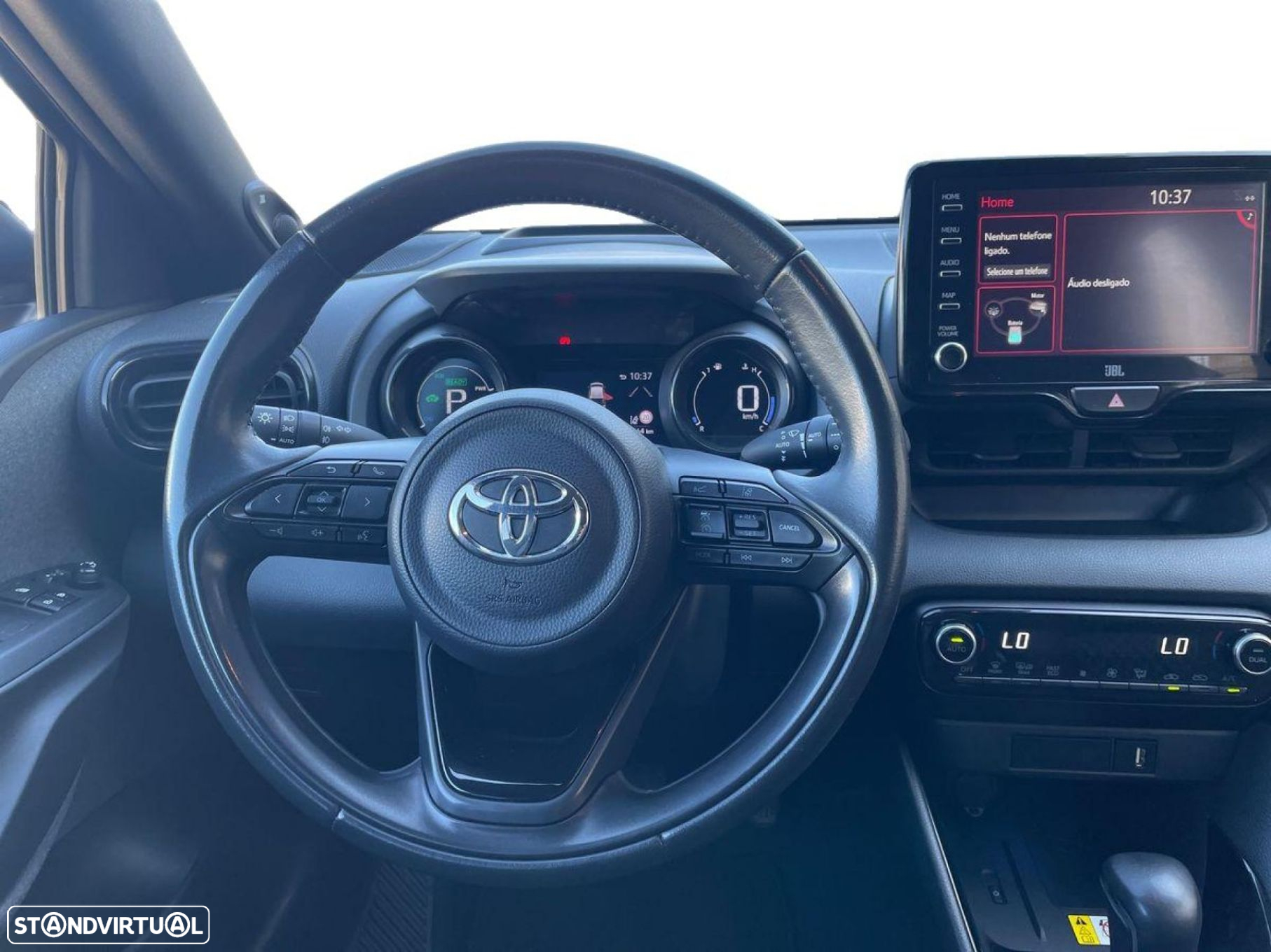Toyota Yaris 1.5 HDF Premier Edition - 9