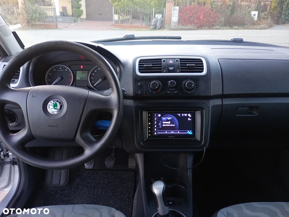 Skoda Fabia 1.6 16V Combi Elegance - 16