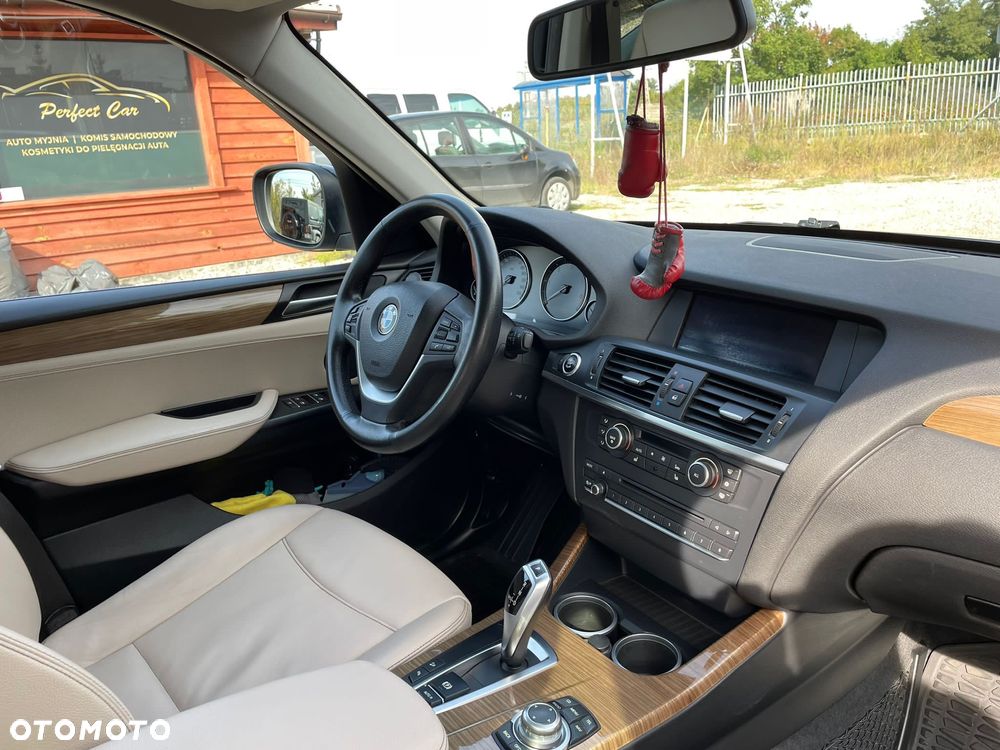 BMW X3 xDrive20d - 11