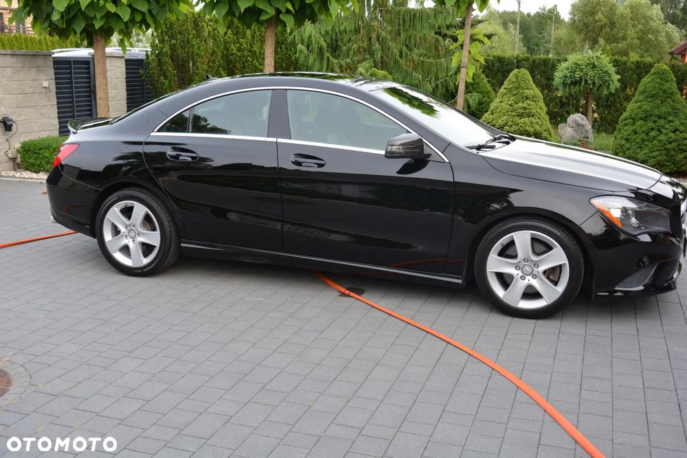 Mercedes-Benz CLA 250 4Matic 7G-DCT StreetStyle - 7