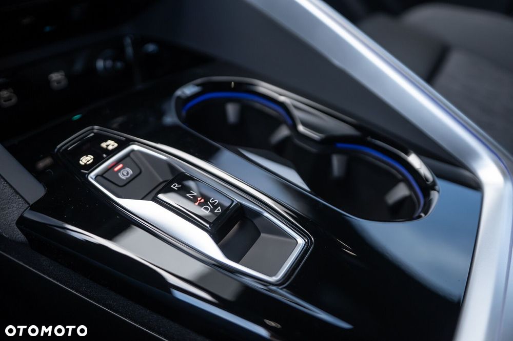 Audi Q5 Sportback - 25