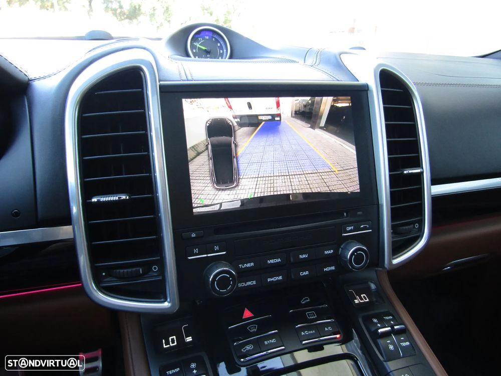 Porsche Cayenne S E-Hybrid - 23