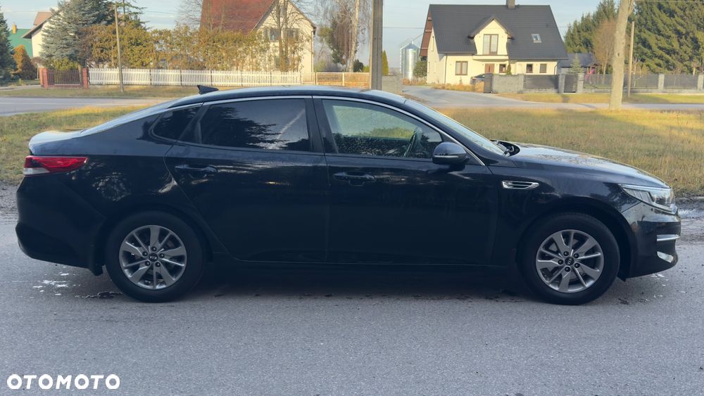 Kia Optima - 4
