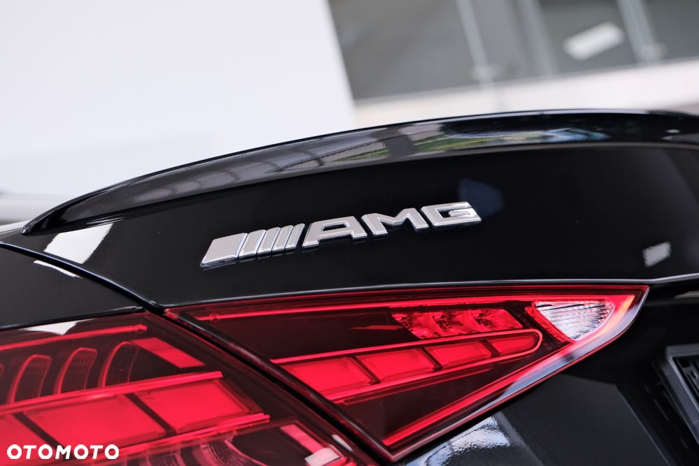 Mercedes-Benz Klasa C AMG 43 4Matic AMG Speedshift MCT9G AMG Sondermodell - 14