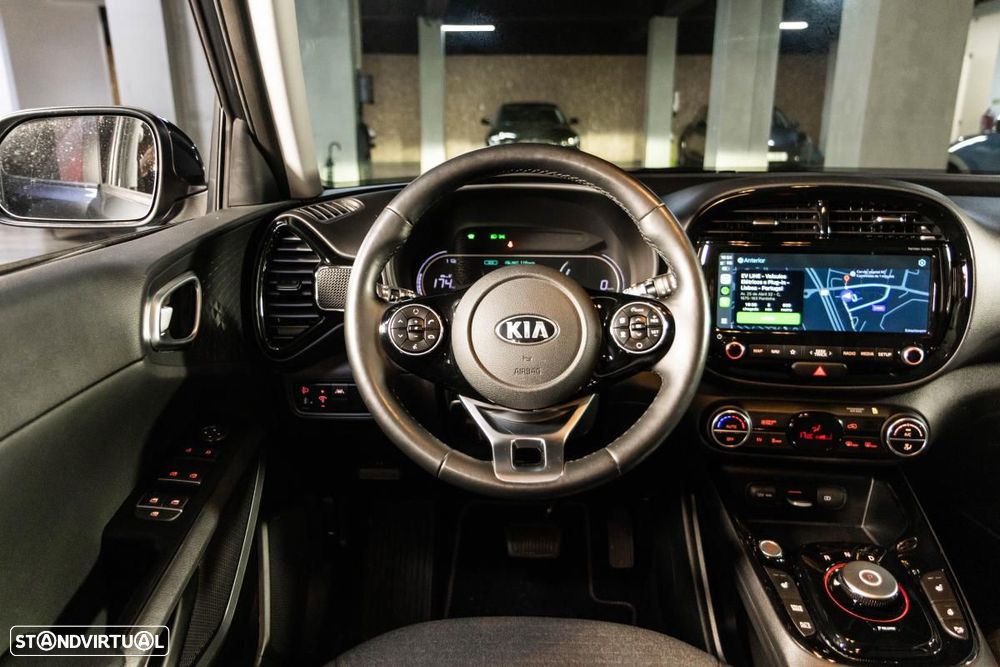 Kia e-Soul Vision - 18