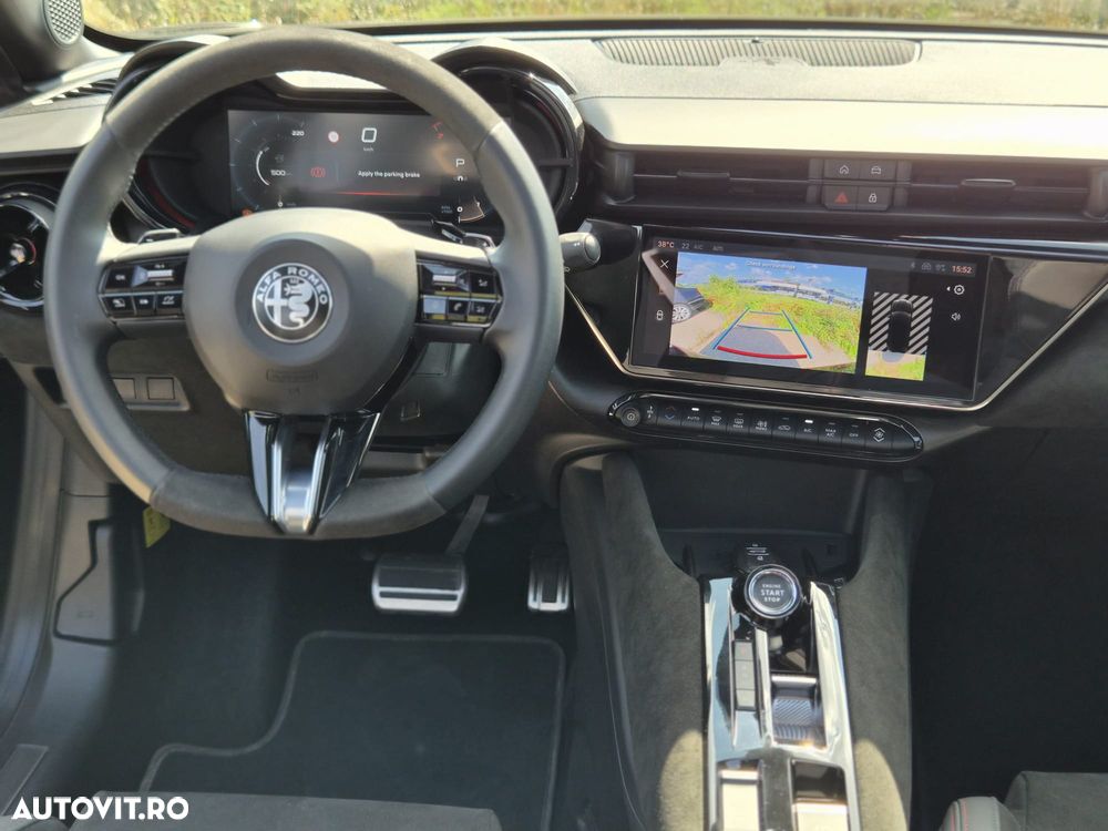 Alfa Romeo Junior 1.2 FWD eDCT6 MHEV Ibrida Speciale - 5
